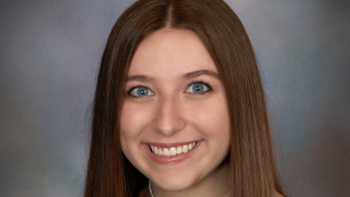 42081389_isabella_dicosmo_2020_headshot 320 Isabella DiCosmo
