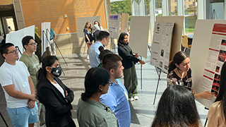 NJ ACS Project SEED Symposium Project SEED Student presenting to a group of SHU Undergraduate and Graduate students.