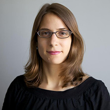 Headshot of Jane Cohen posing