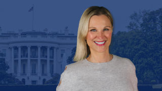 Photo of Juliet Huddy with White House in the background covered in a blue overlay.