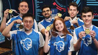 League of Legends Team with Spring 2022 Medals