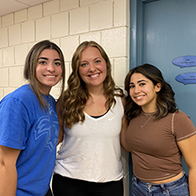 Maddie Vasquez with roommates Olivia and Julia 