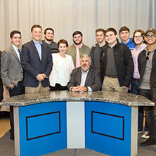 Group photo of students at ESPN Bob Ley's masterclass