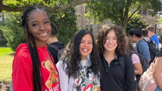 Naveah Kelly, Arianna Beros, Daniela Miranda 