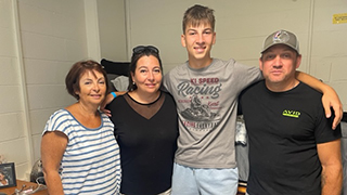 Zachary Iosim and Family 320px Zachary Iosim and Family