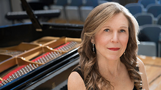 Carolyn Enger