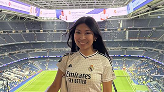 Giselle Cruz at Santiago Bernabéu Stadium