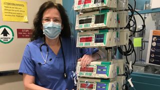 moira_kendrax320 Moira Kendra, nurse at Morristown Medical Center during COVID lockdown.