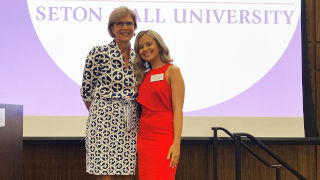 nursing-connolly-and-esposito-x320 Connolly and Esposito standing together at the nursing event