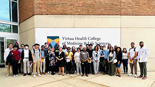 Pre-med students visit Rowan-Virtua School of Medicine.