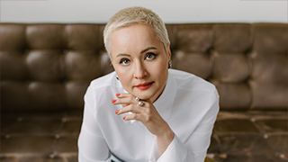 Svetlana Satchkova headshot