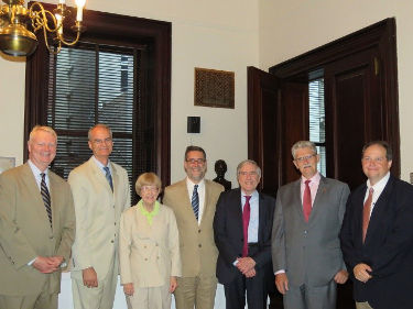 In light of the changing leadership of the United Nations, the School hosted a panel discussion with the New York Bar to discuss the challenges and potential of the Secretary-General selection process.