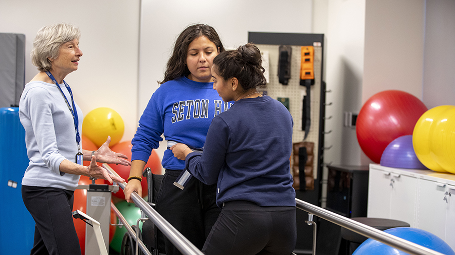 Physical Therapy students immersed in experiential learning at Seton Hall