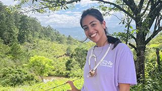 Physician Assistant Graduate Leads with Advocacy and Service