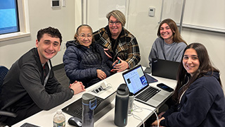 Students Bridge the Digital Divide Through Tech Training